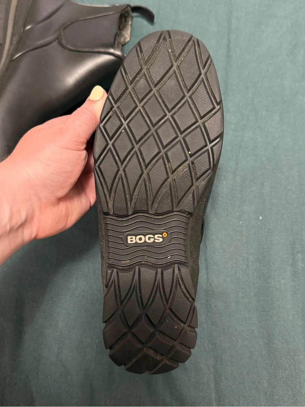 Bogs Women's Black Chelsea boots